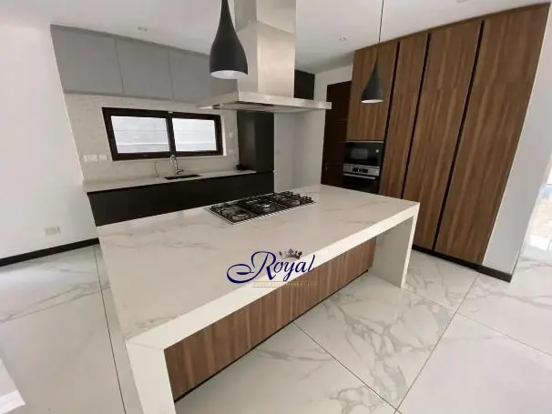 Peponi Road Modern 5-Bedroom Luxury Villa